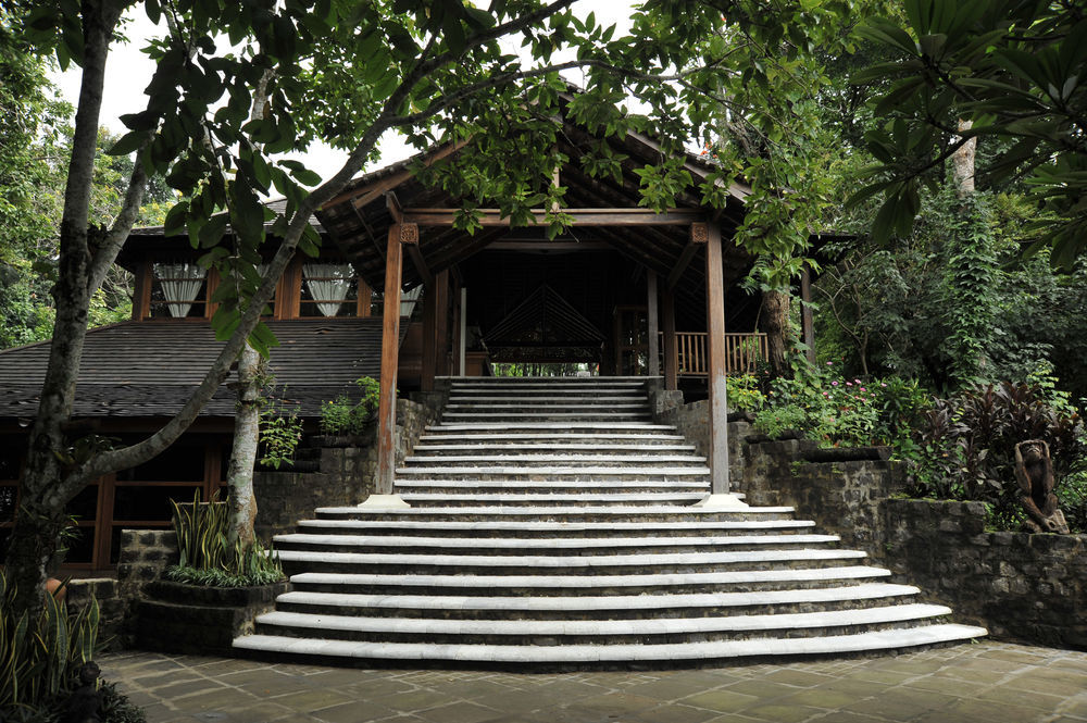 Popa Mountain Resort Mount Popa Exterior photo